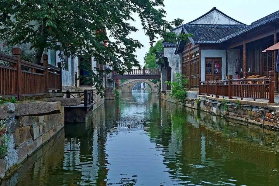 在《亲爱的小孩》中,你如何评价任素汐的演技?-知识星球平台